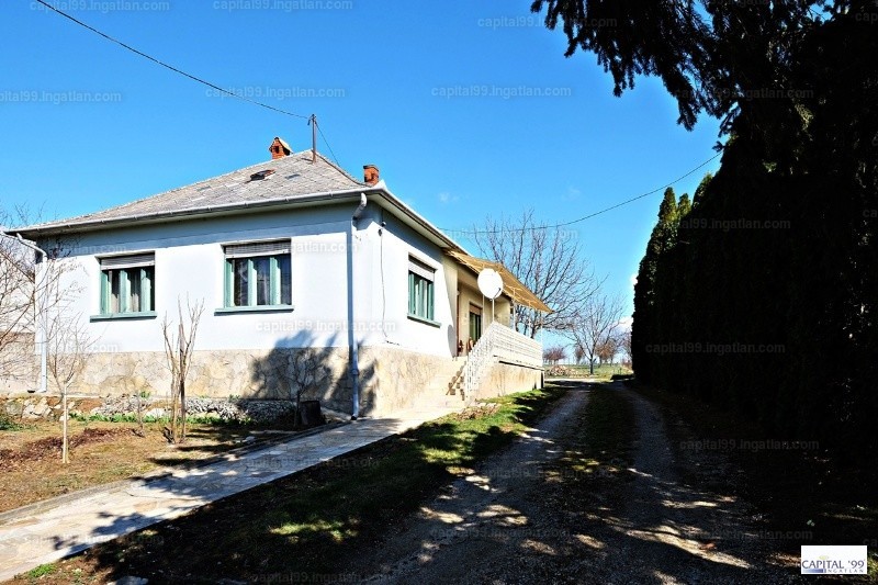 Well maintained family house near Lake Balaton for sale